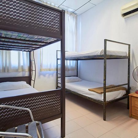 G99 Hotel George Town Bagian luar foto