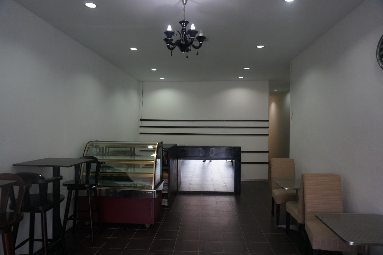 G99 Hotel George Town Bagian luar foto