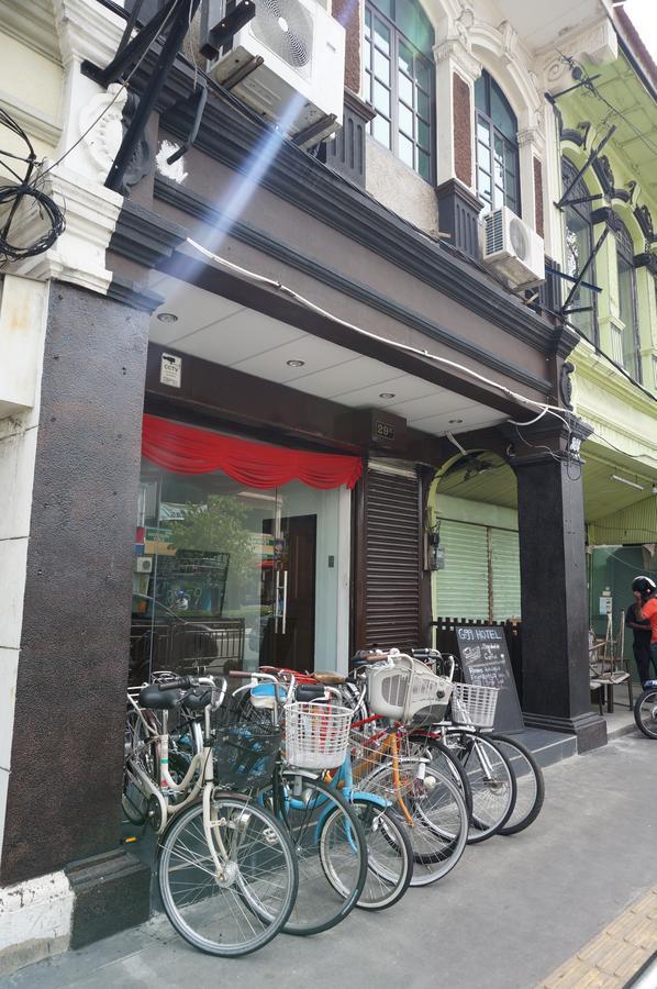 G99 Hotel George Town Bagian luar foto