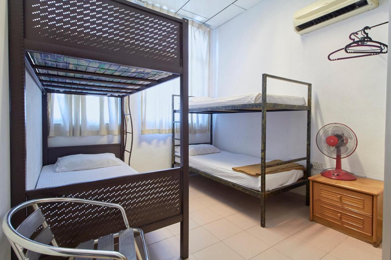 G99 Hotel George Town Bagian luar foto